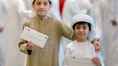 Watch: Dubai Crown Prince gives Eidiya to young muezzins