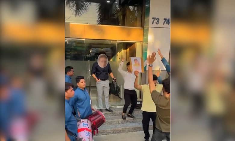Watch: Pune man quits 'toxic' job, plays dhol in front of manager