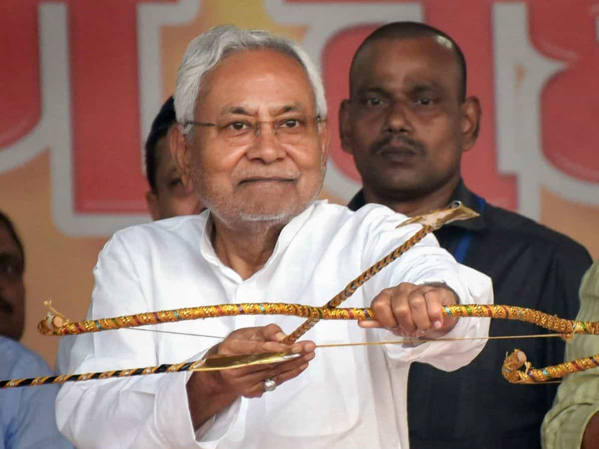 Congress becoming extinct: Bihar CM Nitish Kumar