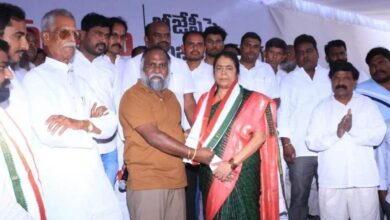 Warangal Mayor G Sudharani quits BRS and joins Congress.