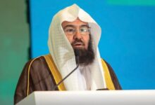 Saudi Arabia urges preachers to shorten Friday prayers, sermons during Haj