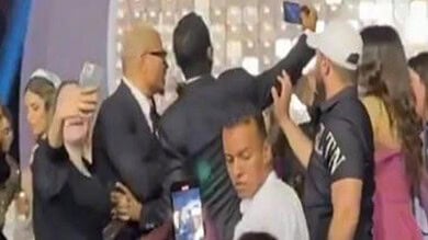 Video: Singer Amr Diab slaps fan for taking selfie with him