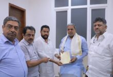 _Karnataka Minister Nagendra resigns