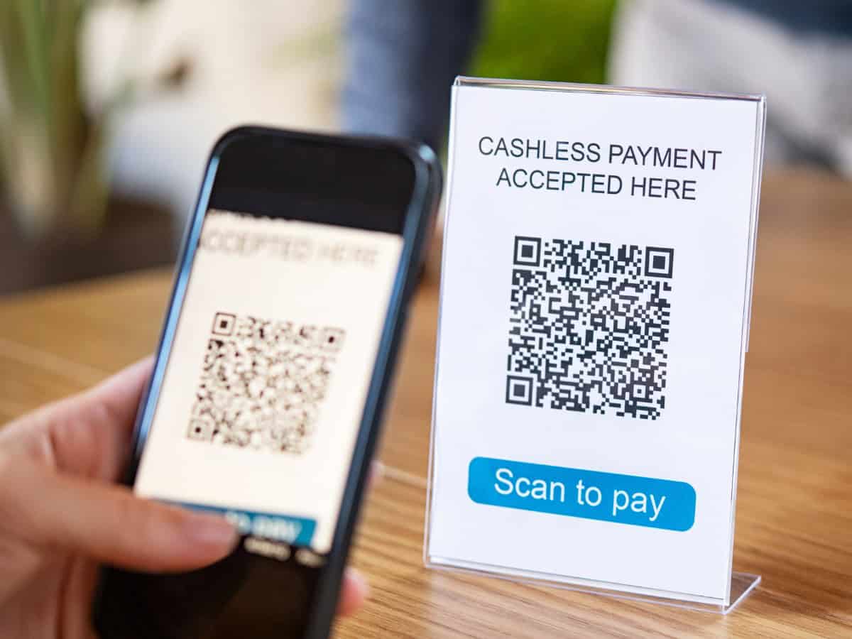 Online payment for UPI outage story