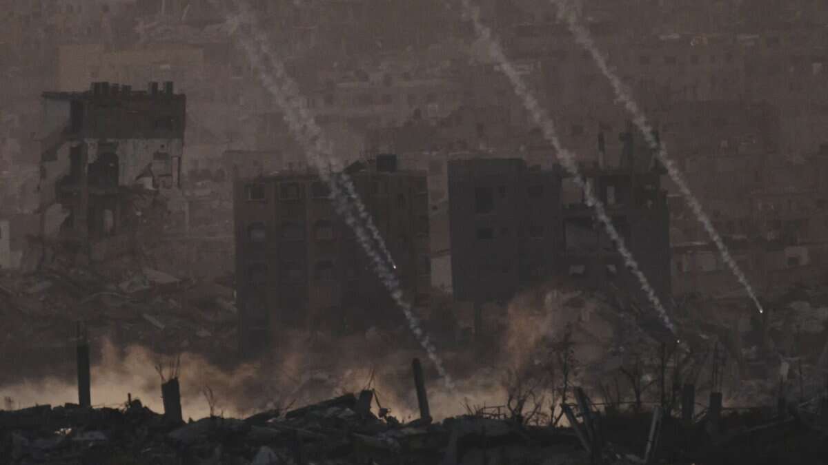Gaza officials say Israeli forces killed 27 heading to aid site. Israel says it fired near suspects