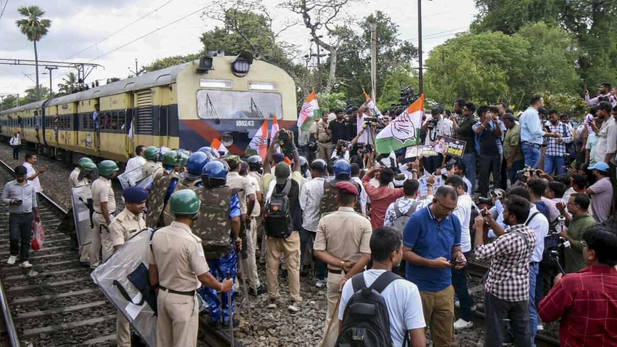 Bihar bandh against Special Intensive Revision