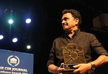 Sayaji Shinde awarded at CSR Journal Exellence
