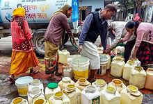 Bhagirathpura residents fill water from tankers being supplied by the local authorities in Madhya Pradesh's Indore.