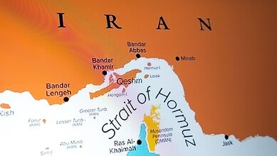 Map showing Iran's proximity to the Strait of Hormuz and key locations in the region.