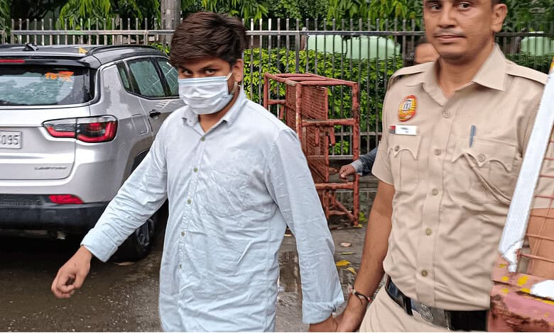 Delhi building collapse: Absconding PG operator surrenders