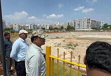 HYDRAA Commissioner AV Ranganath inspects Sunnam Cheruvu