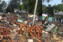 Houses demollished near the Delhi Race Course mosque