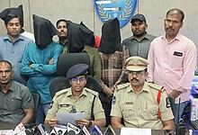 Robbers flee with Rs 25L after pepper spray attack in Hyderabad